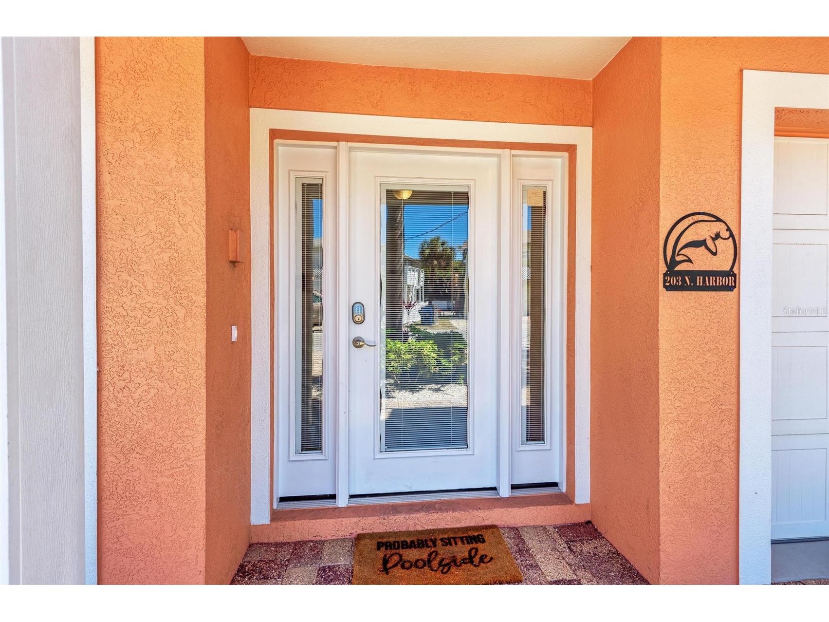 203 N Harbor Drive Holmes Beach FL 34217 A4678835 image12