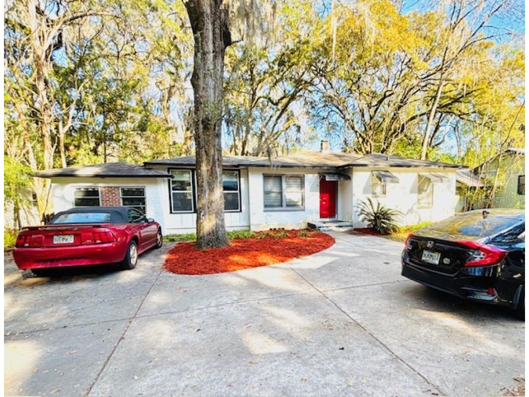 203 NW 25th Street Gainesville FL 32607 A4685983 image1