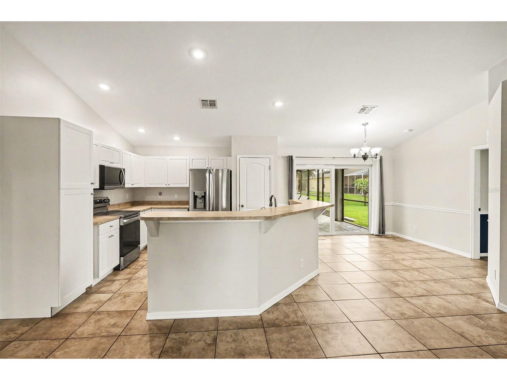 203 NW 6th Place Cape Coral FL 33993 A4694253 image11