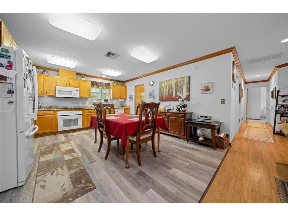 203 NW Hwy 441 Micanopy FL 32667 - GREEN ACRES LAKE OM704847 image15