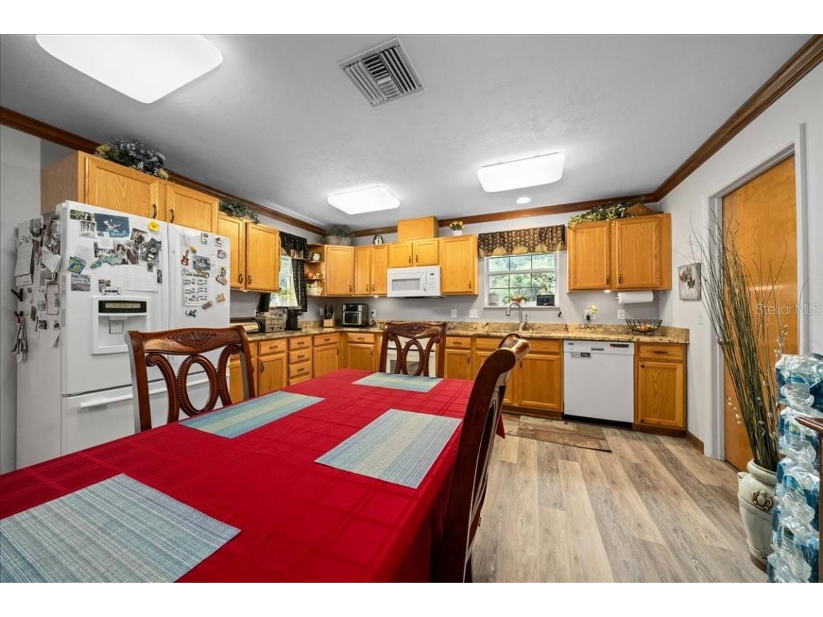 203 NW Hwy 441 Micanopy FL 32667 - GREEN ACRES LAKE OM704847 image19