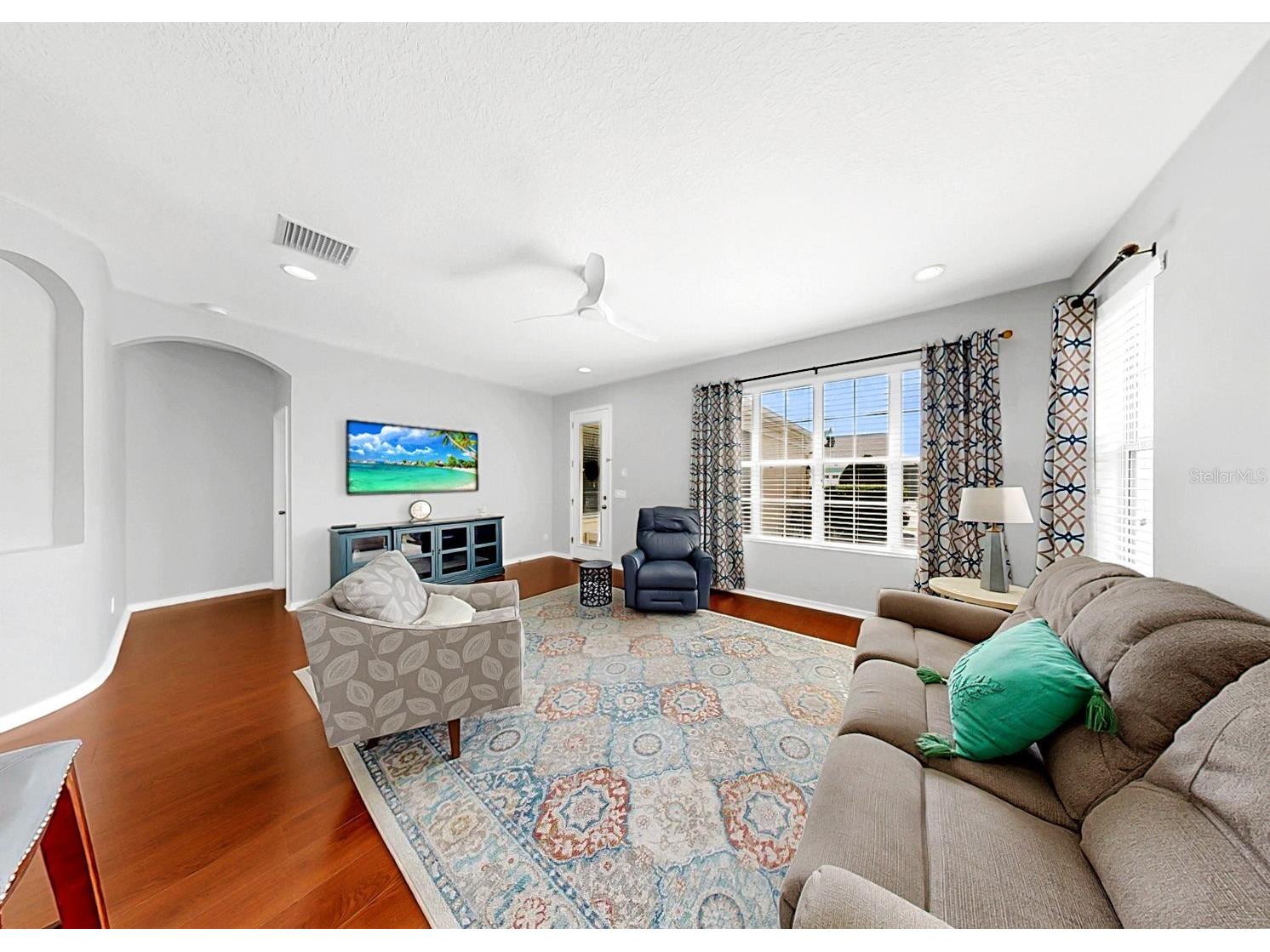 203 Oceania Court Apollo Beach FL 33572 TB8476135 image20