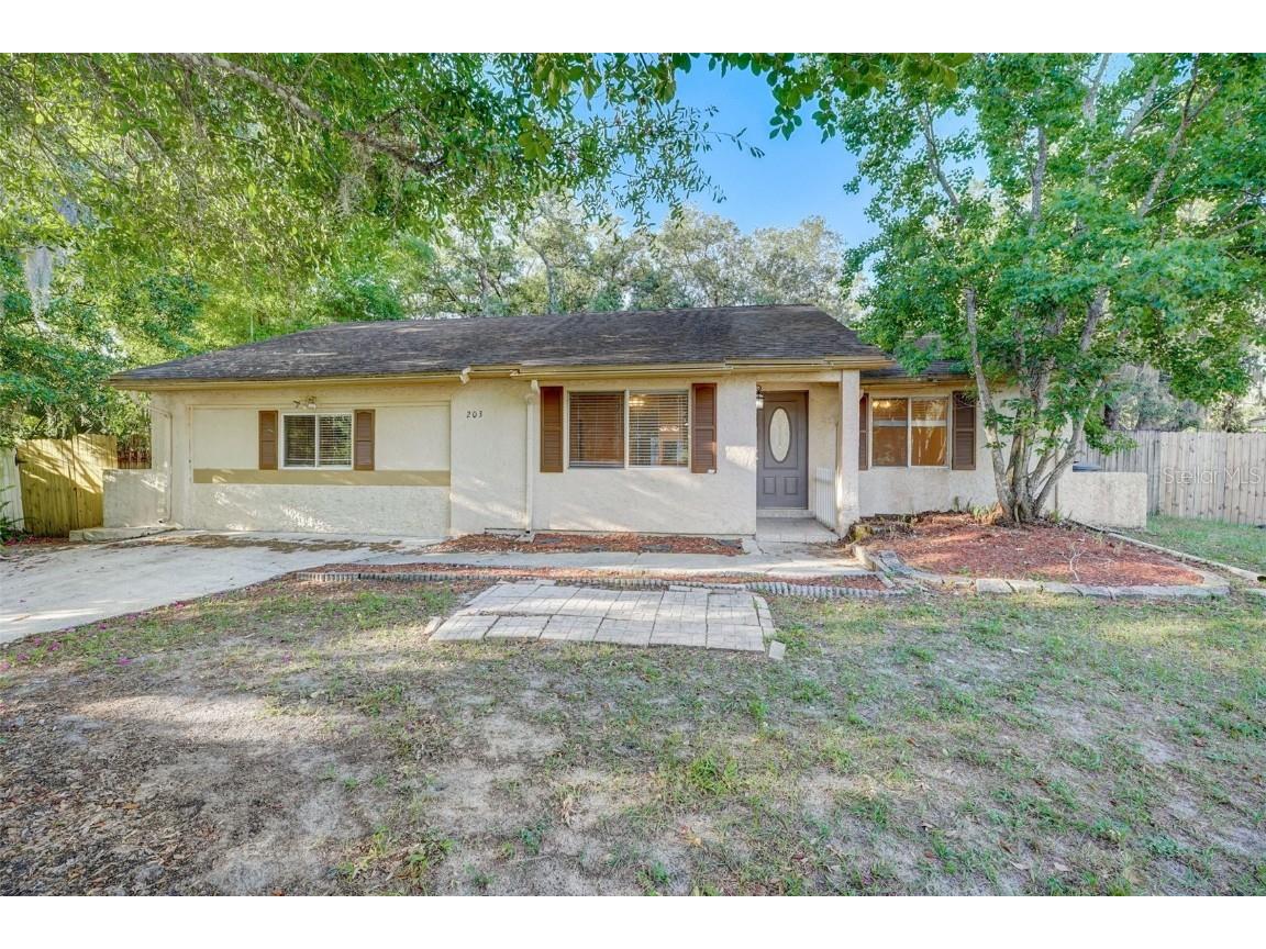 203 Ramblewood Drive Sanford FL 32773 O6198510 image1