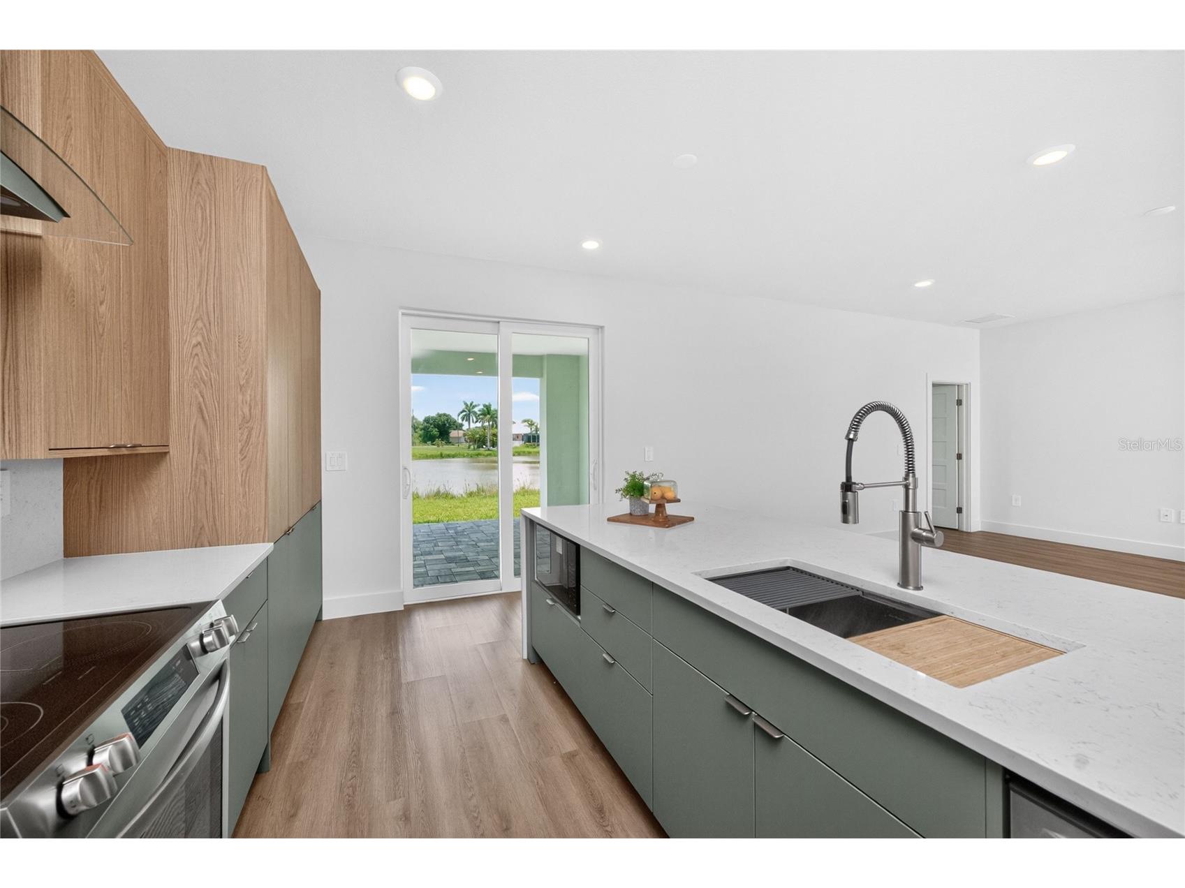 203 Redwood Road Rotonda West FL 33947 D6147613 image16