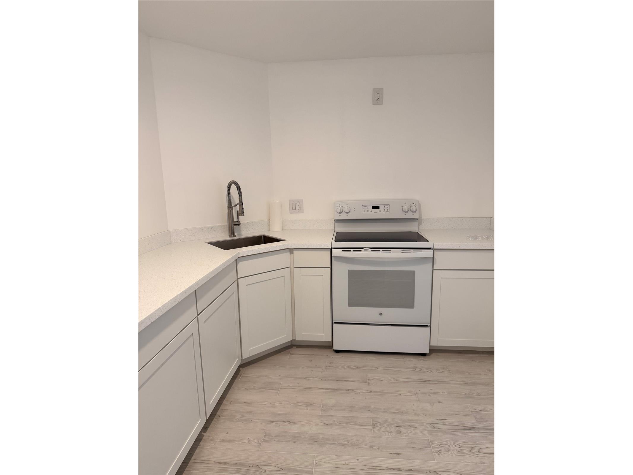 203 Rubens Drive #H Nokomis FL 34275 A4688449 image6