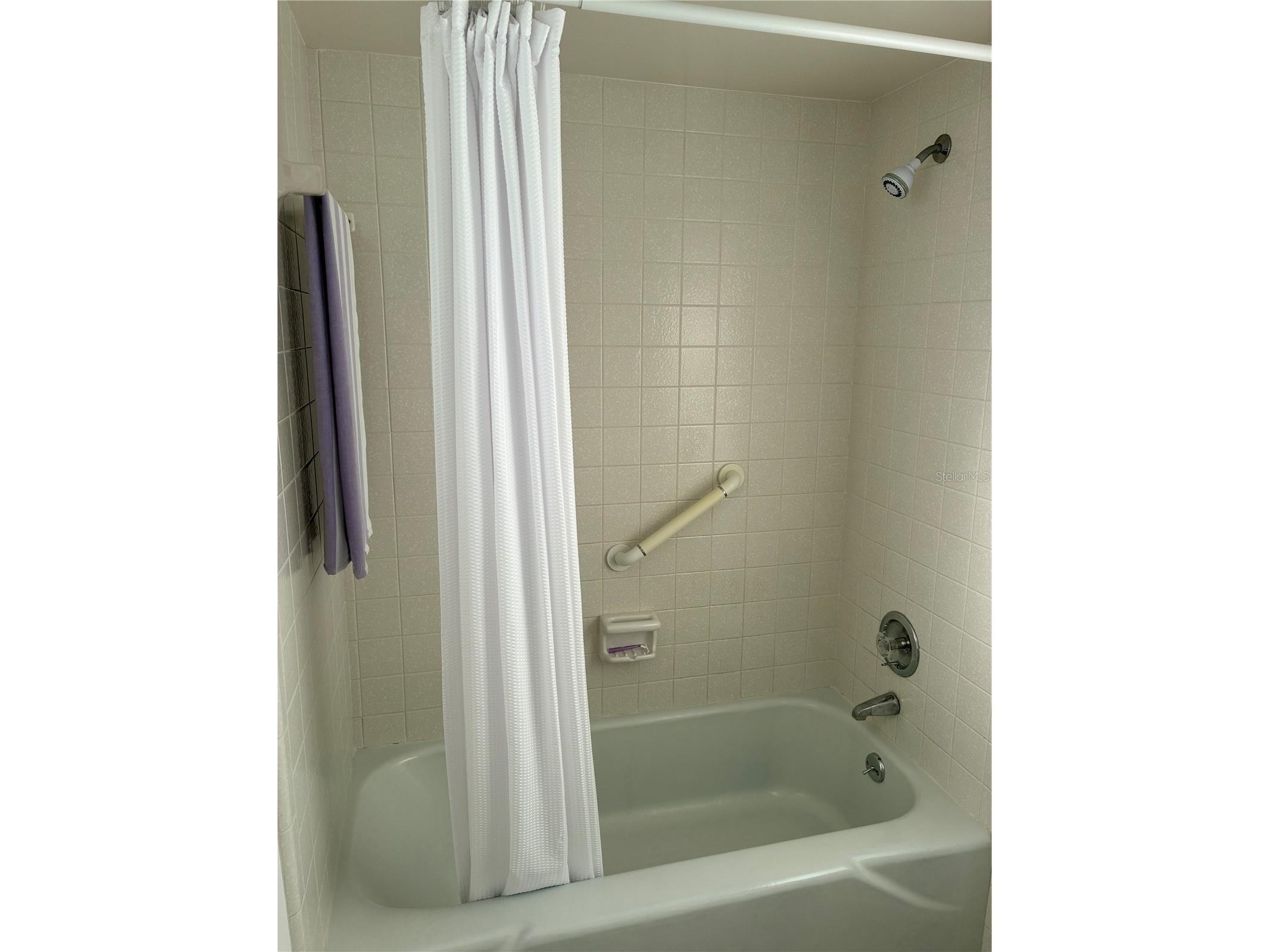 203 Rubens Drive #H Nokomis FL 34275 A4688449 image9