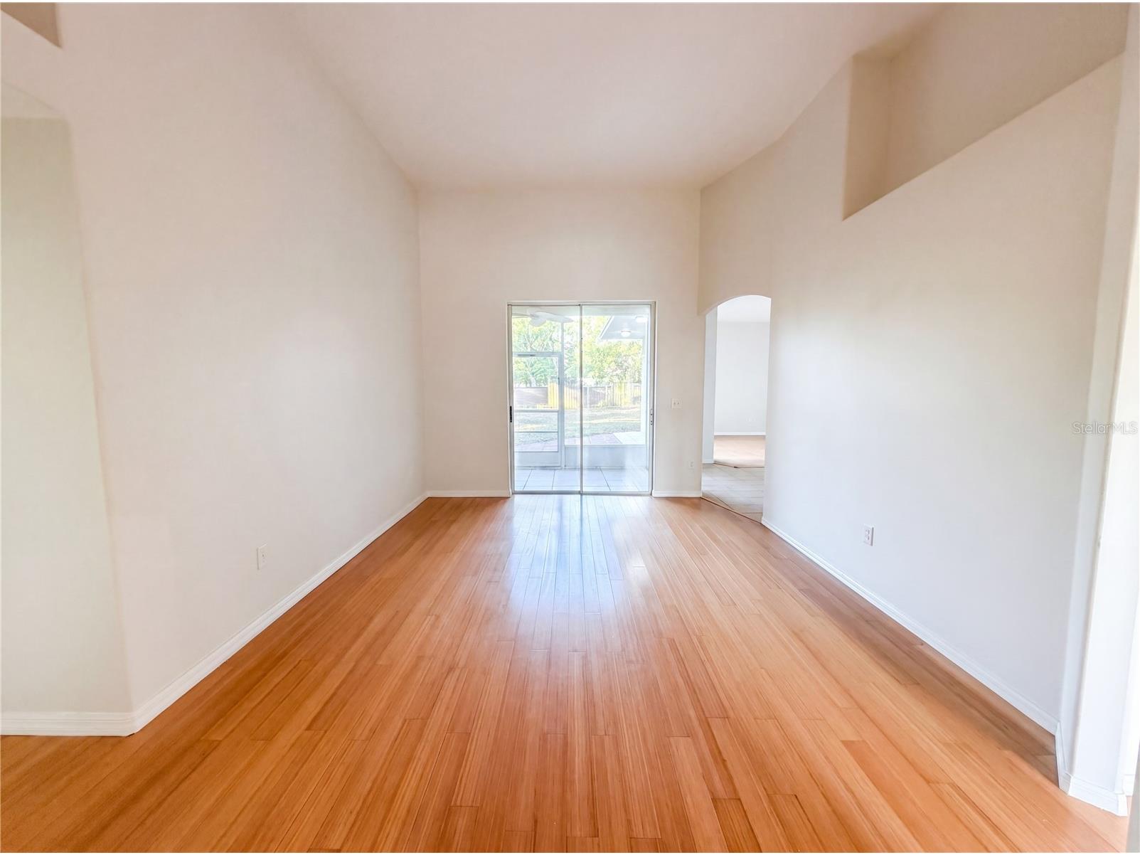 203 Taylor Bay Lane Brandon FL 33510 O6410875 image3