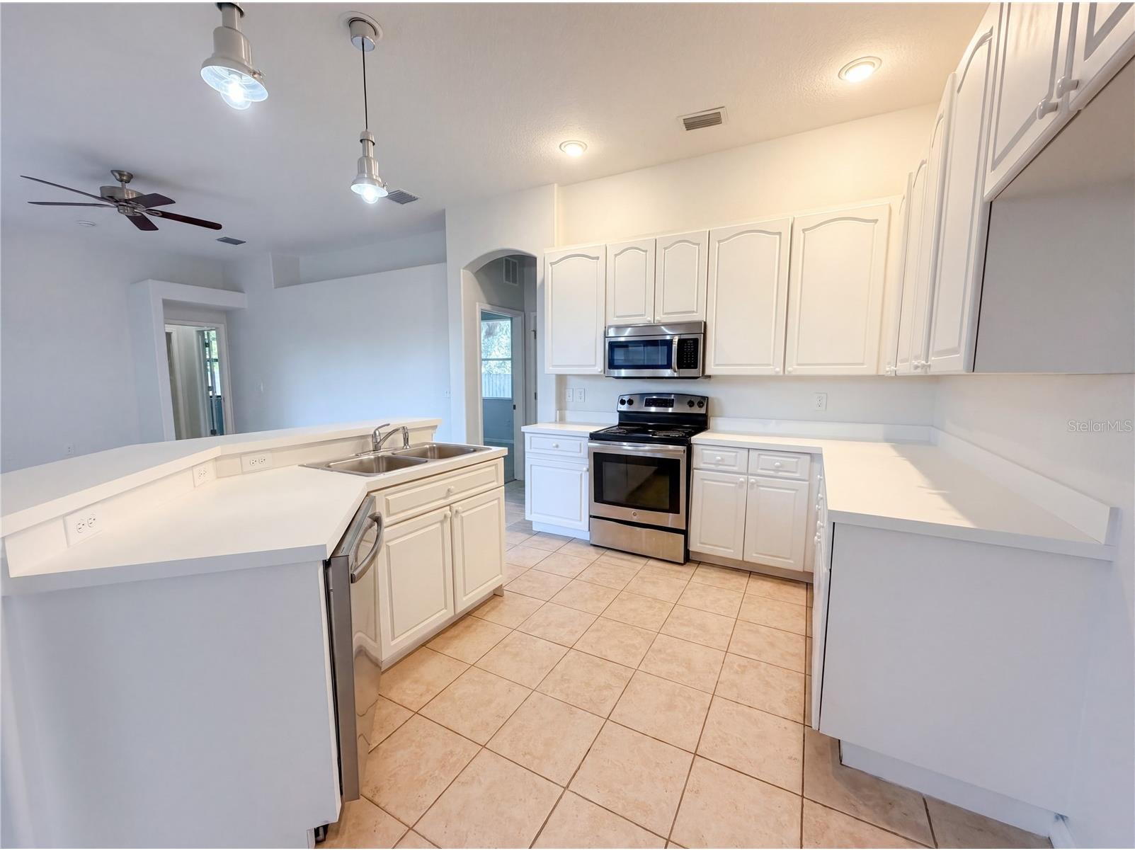 203 Taylor Bay Lane Brandon FL 33510 O6410875 image9