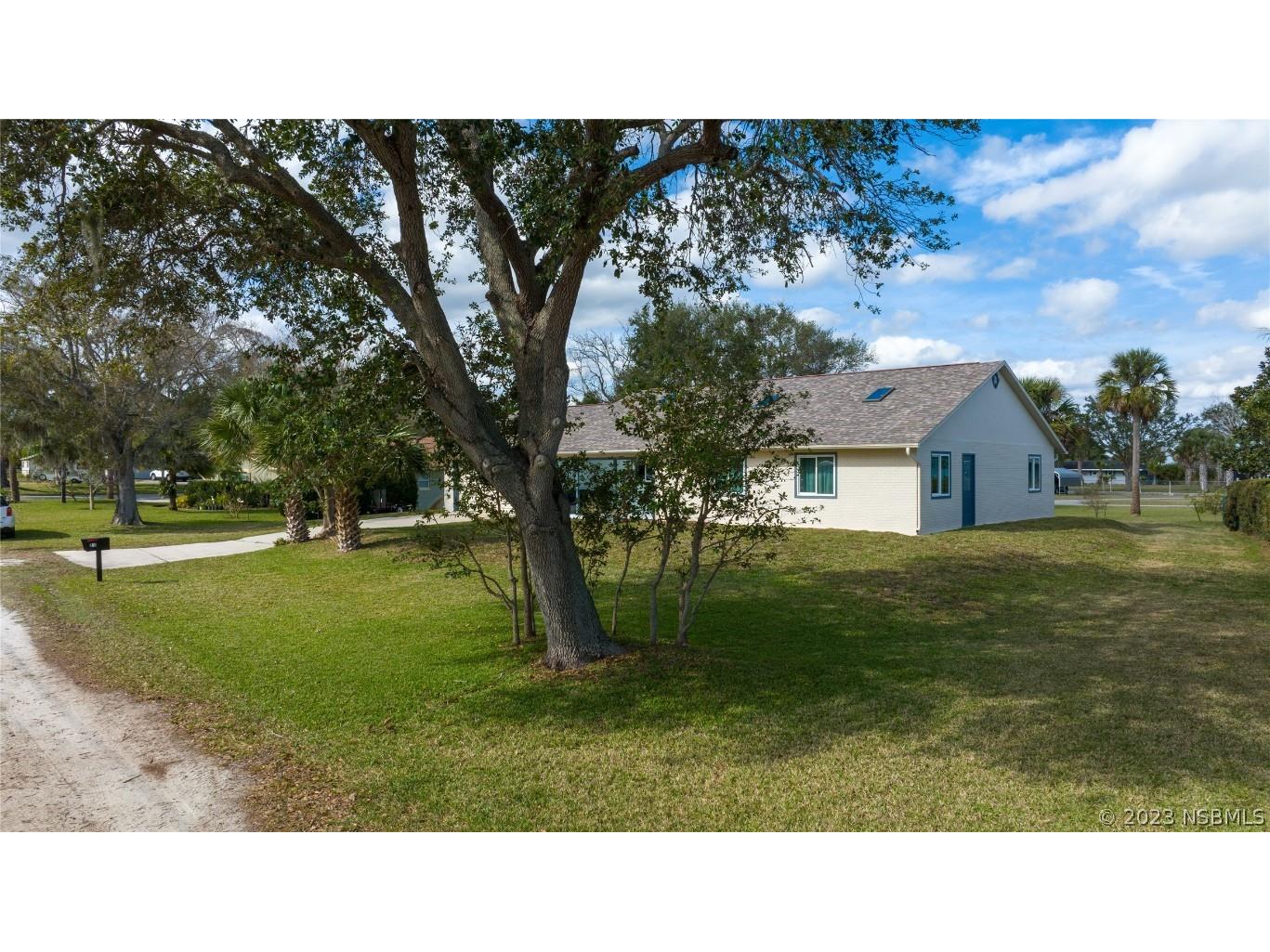 203 Virginia Street Edgewater FL 32132 NS1072214 image1