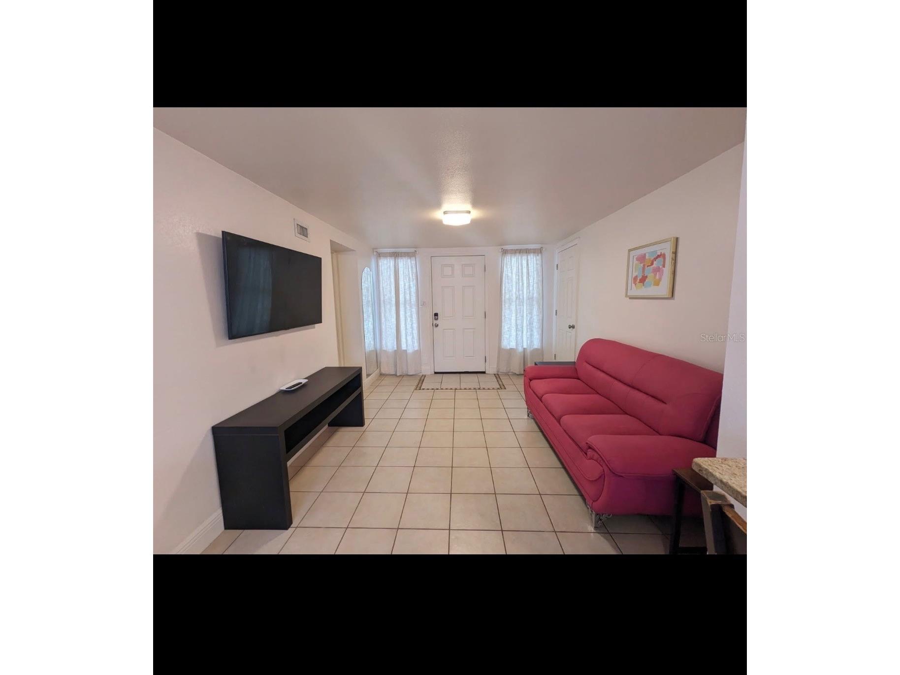 203 W Crest 1/2 Avenue Tampa FL 33603 TB8499458 image4