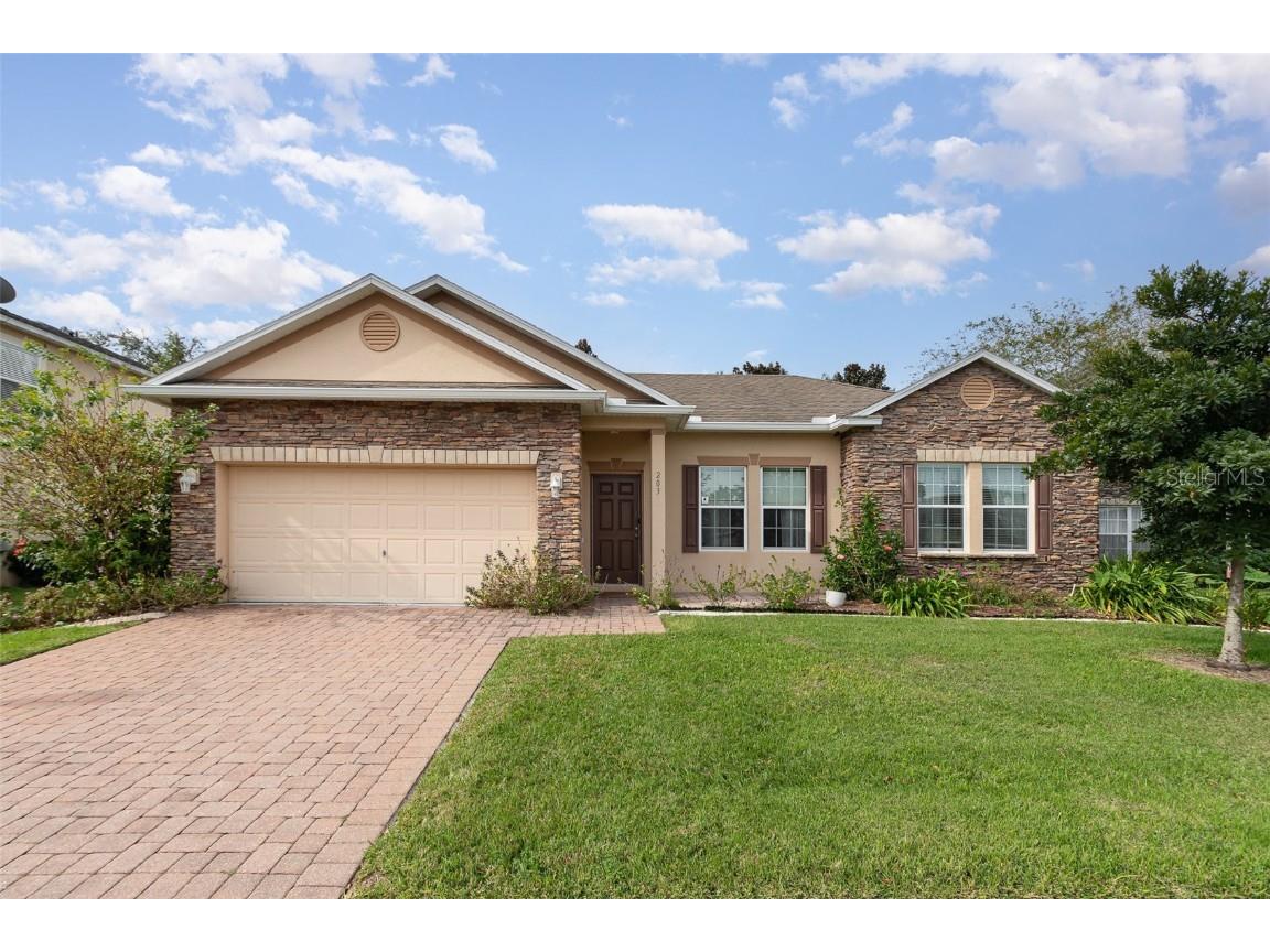 203 W Fiesta Key Loop Deland FL 32720 O6249233 image1