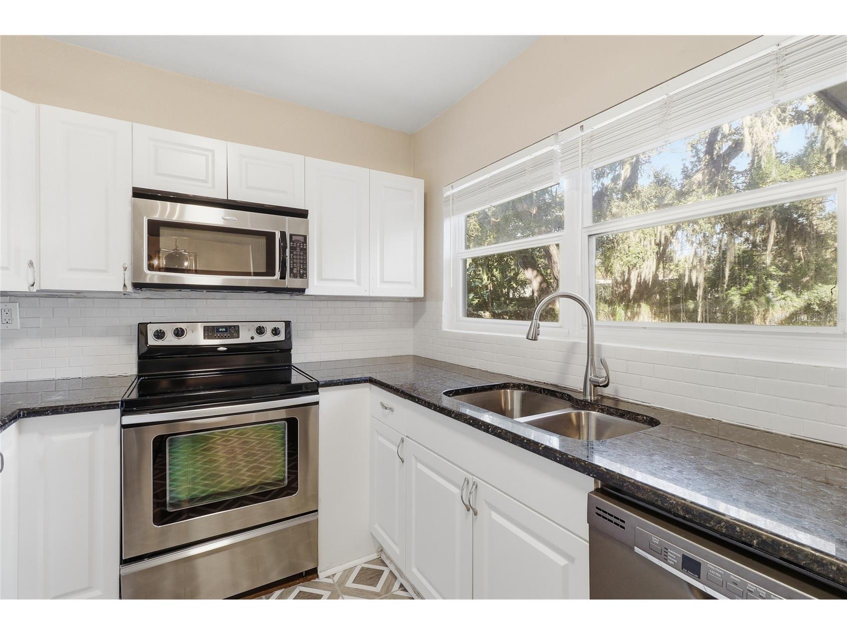 203 W Poinsettia Street Lakeland FL 33803 L4958568 image16