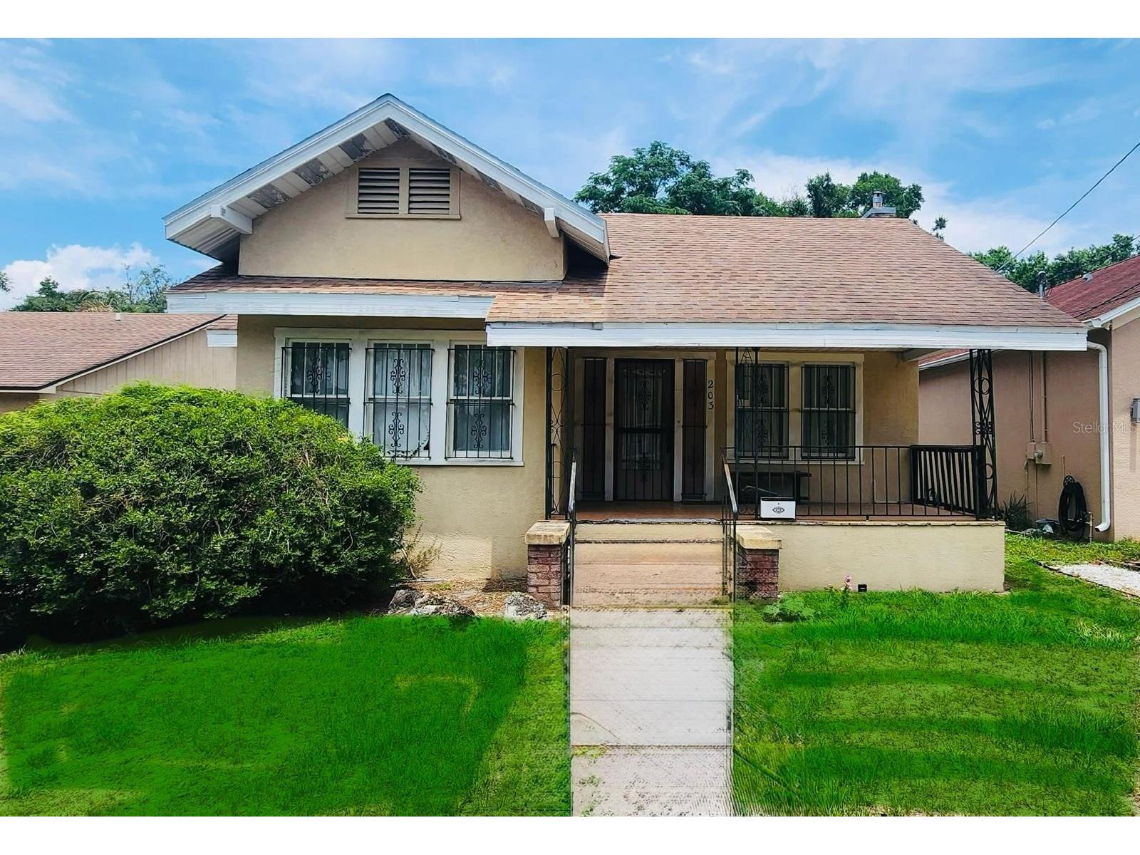 203 W South Avenue Tampa FL 33603 O6406852 image1