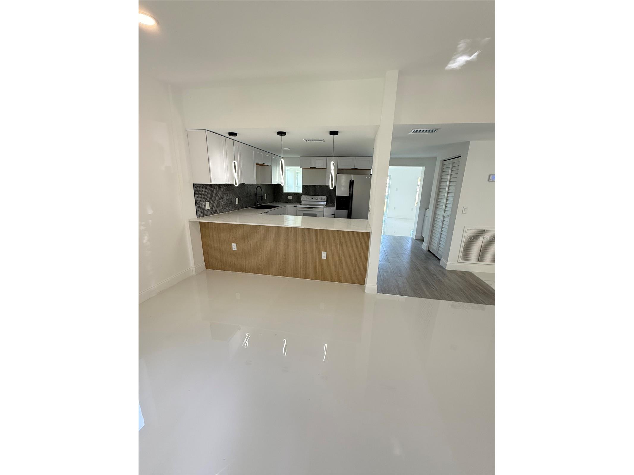 203 Waterway Circle NE Port Charlotte FL 33952 C7515677 image4