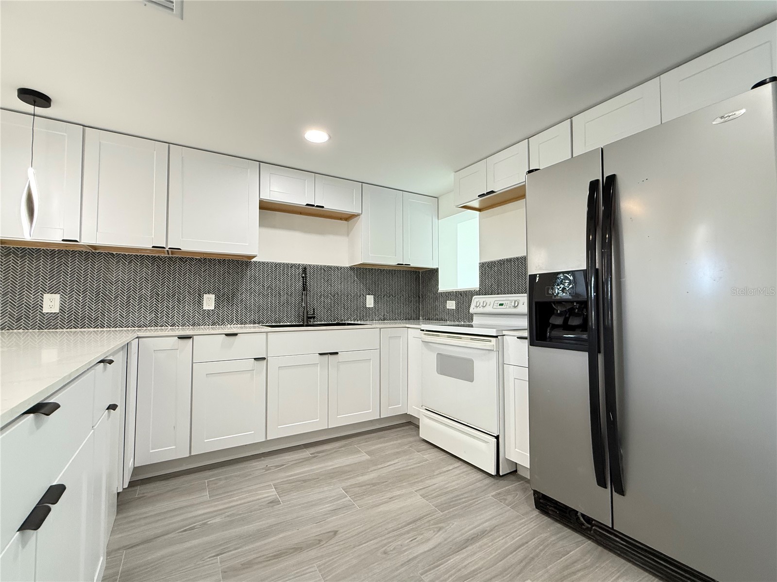 203 Waterway Circle NE Port Charlotte FL 33952 C7515677 image5