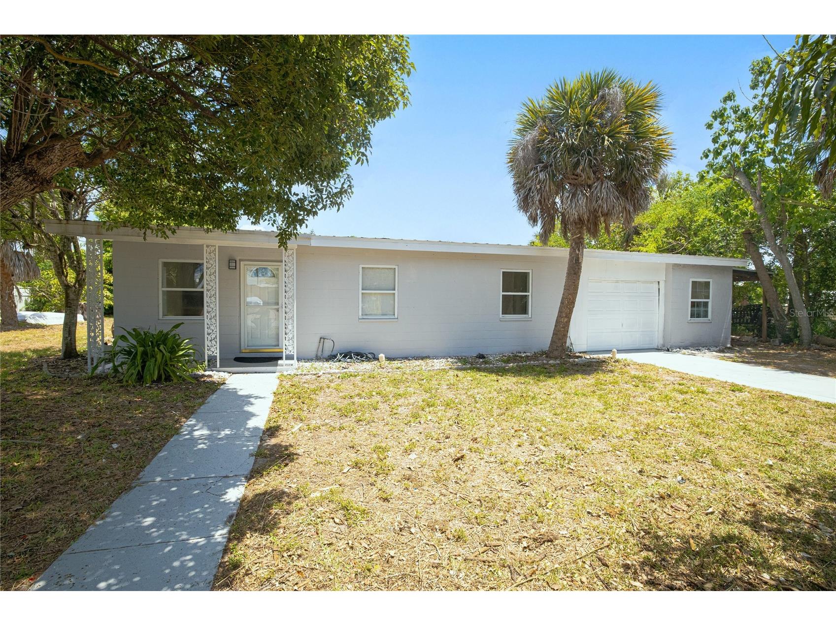 203 Waterway Circle NE Port Charlotte FL 33952 C7525395 image1