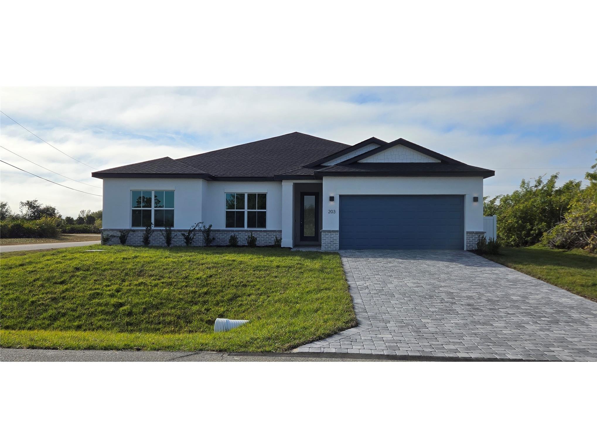 203 Wright Drive Rotonda West FL 33947 C7520607 image1
