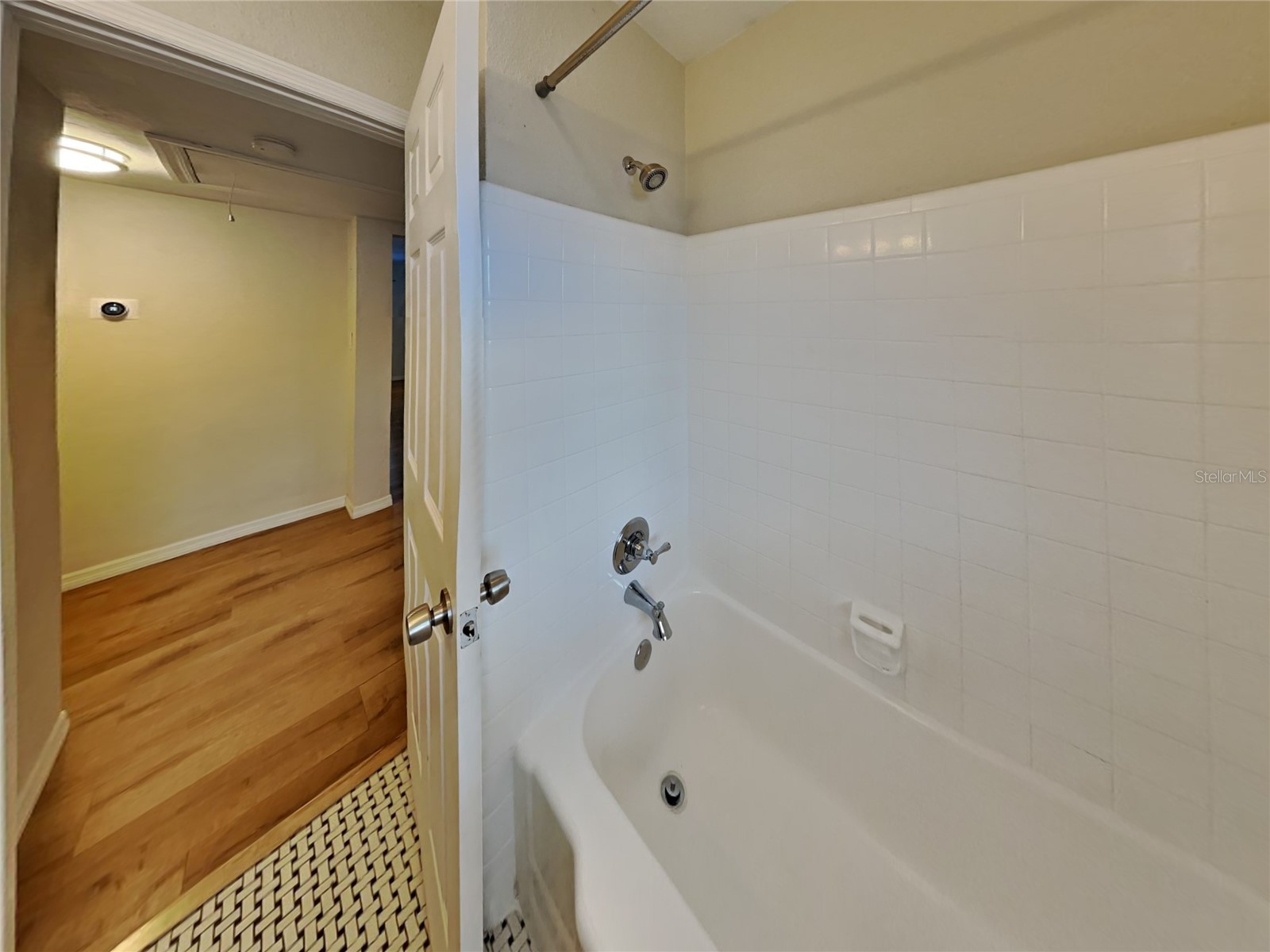 2030 12th Street N Saint Petersburg FL 33704 TB8463751 image12