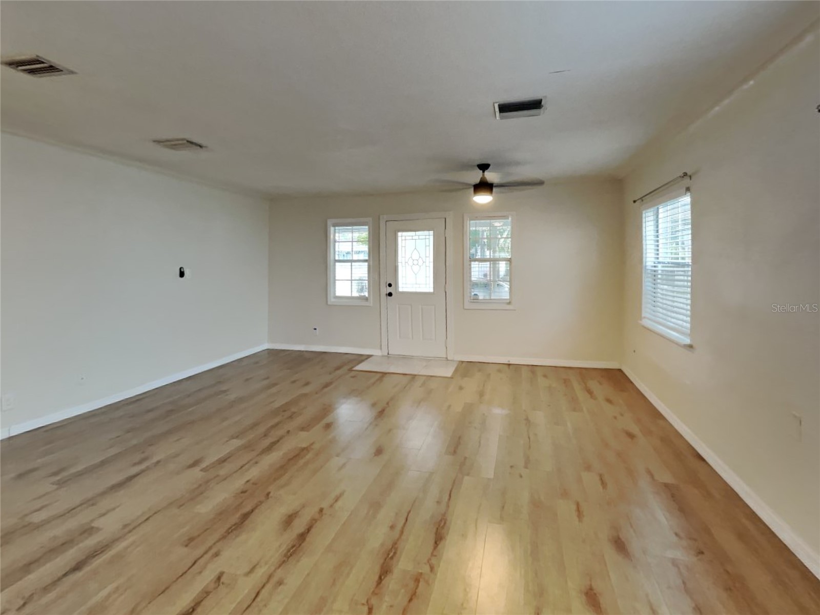 2030 12th Street N Saint Petersburg FL 33704 TB8463751 image2