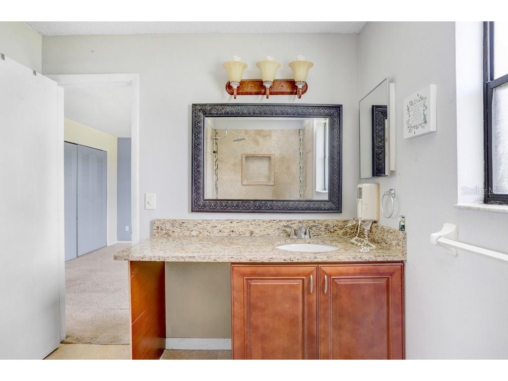 2030 Cascades Boulevard #302 Kissimmee FL 34741 L4961829 image15