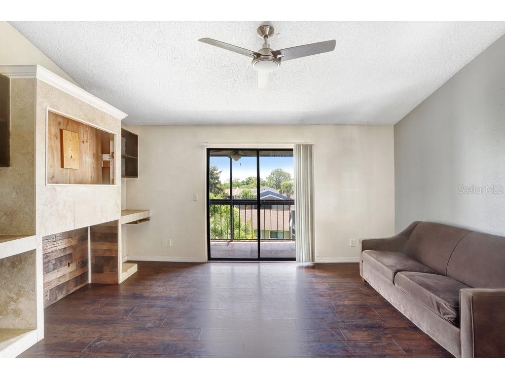 2030 Cascades Boulevard #302 Kissimmee FL 34741 L4961829 image6