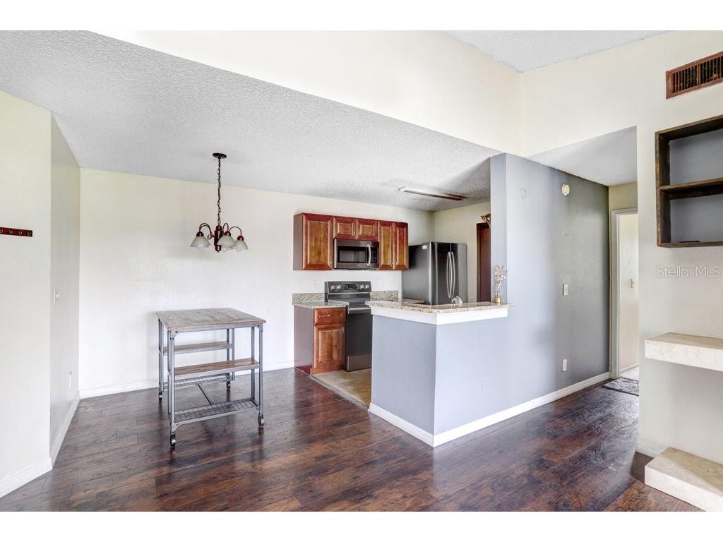 2030 Cascades Boulevard #302 Kissimmee FL 34741 L4961829 image8