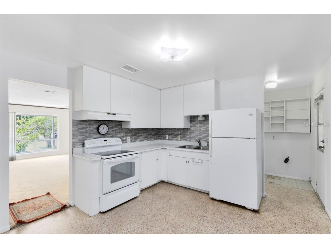 2030 Europe Court Orlando FL 32807 - LITTLE ECON CANAL O6334703 image14