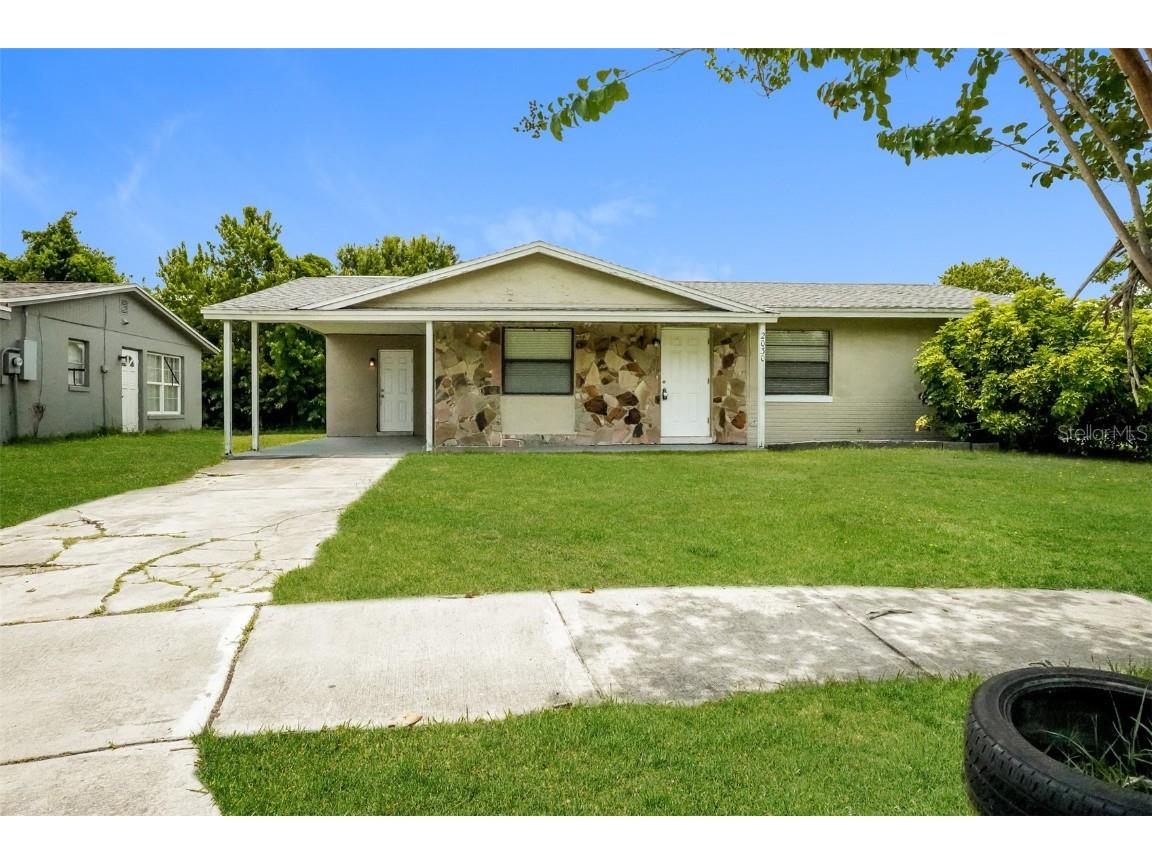 2030 Fiesta Court Orlando FL 32811 O6145664 image1