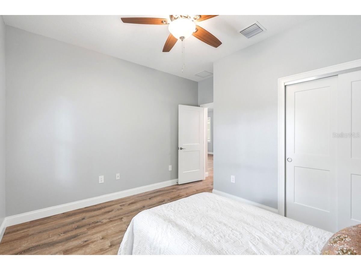 2030 Hontoon Road Deland FL 32720 V4949399 image27