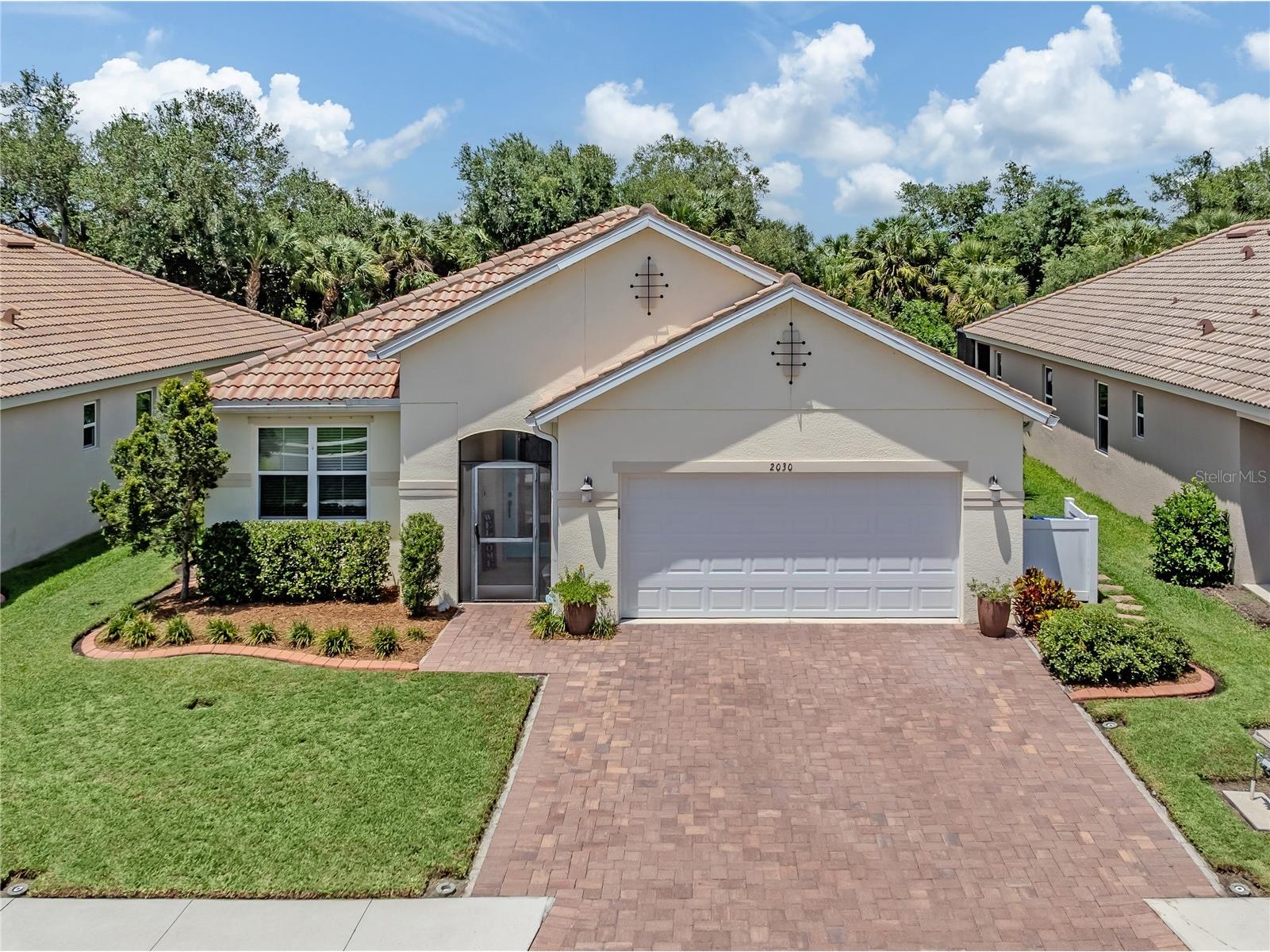 2030 Mesic Hammock Way Venice FL 34292 N6144487 image1