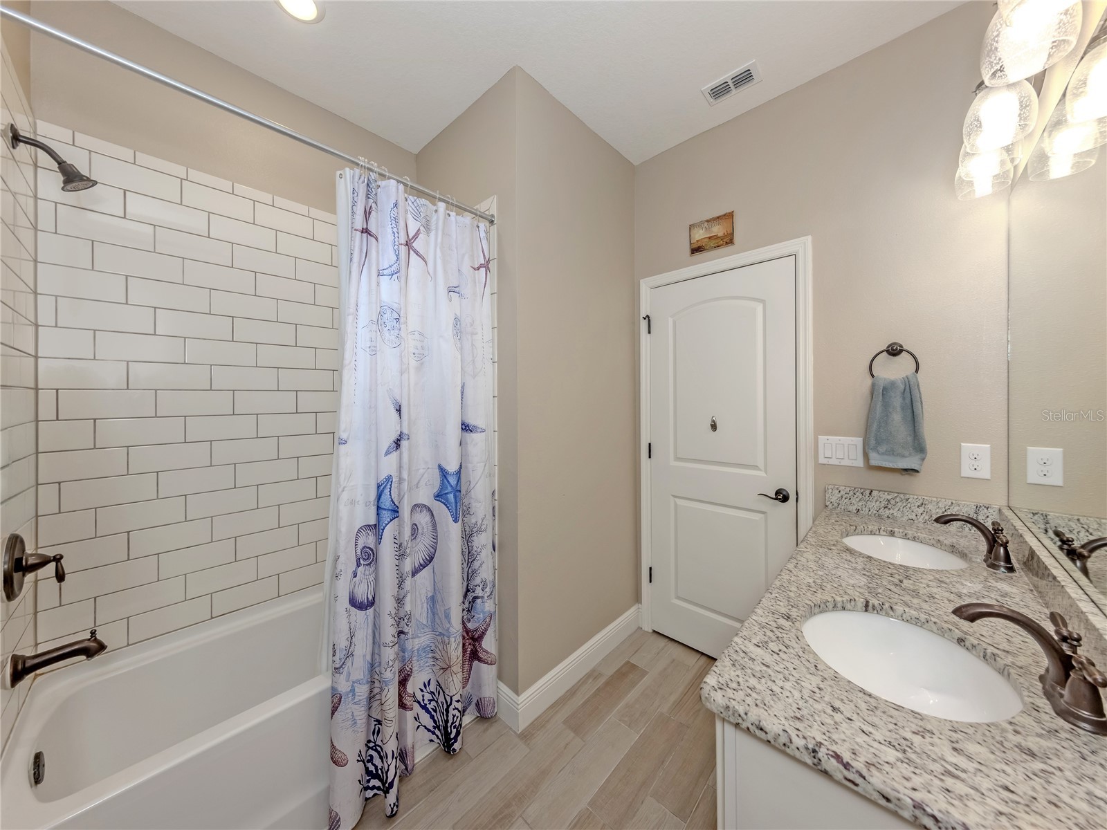 2030 Mesic Hammock Way Venice FL 34292 N6144487 image16