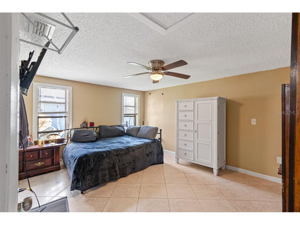 2030 Norfolk Drive Holiday FL 34691 TB8397180 image20