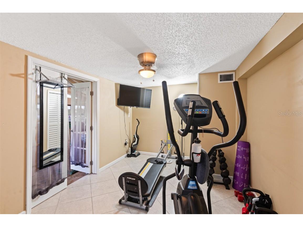 2030 Norfolk Drive Holiday FL 34691 TB8397180 image25