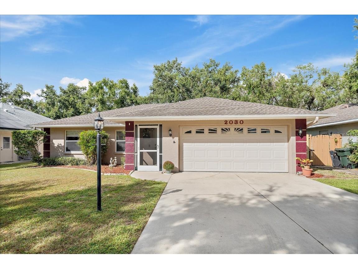 2030 Old Trevor Way Sarasota FL 34232 A4669449 image1