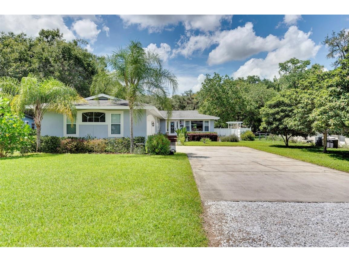 2030 Terrace Boulevard Longwood FL 32779 - LAKE BRANTLEY O6111010 image1