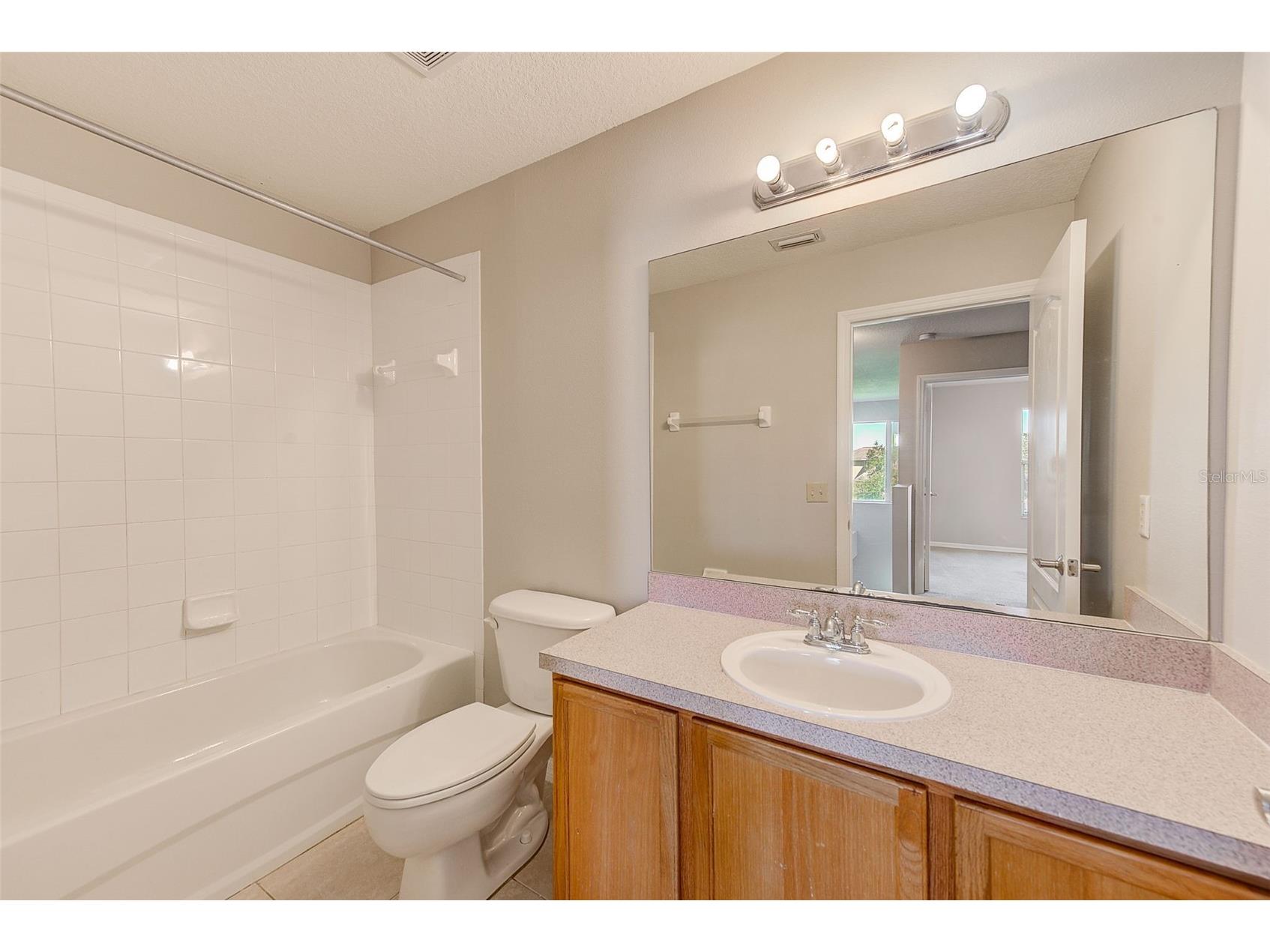 20306 Oak Key Court Tampa FL 33647 TB8440123 image32