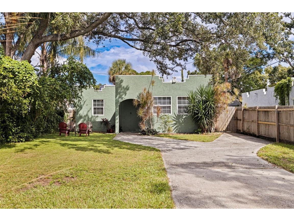 2031 44th Avenue N Saint Petersburg FL 33714 TB8436821 image1