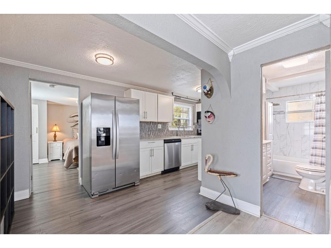 2031 44th Avenue N Saint Petersburg FL 33714 TB8436821 image11