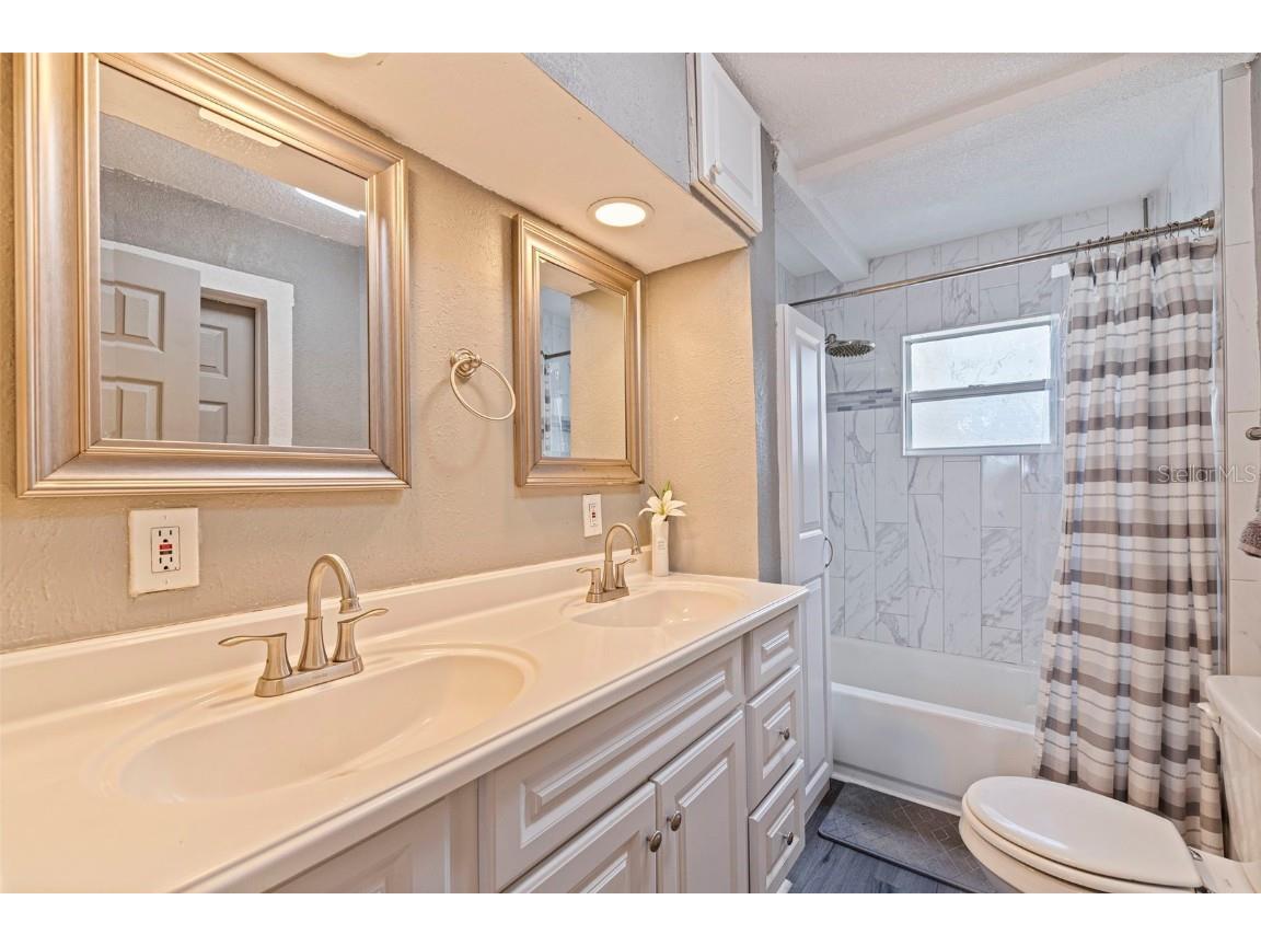 2031 44th Avenue N Saint Petersburg FL 33714 TB8436821 image12