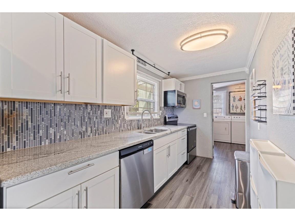 2031 44th Avenue N Saint Petersburg FL 33714 TB8436821 image13