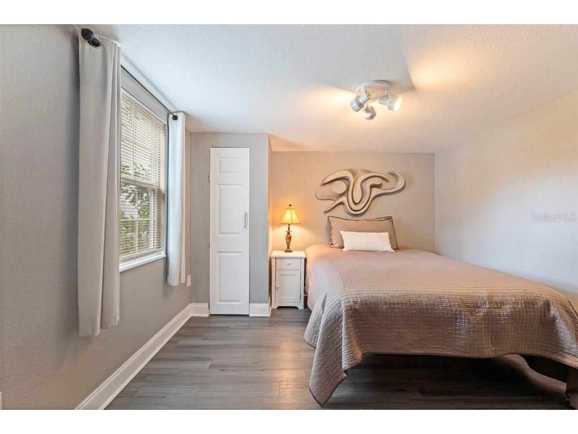 2031 44th Avenue N Saint Petersburg FL 33714 TB8436821 image17