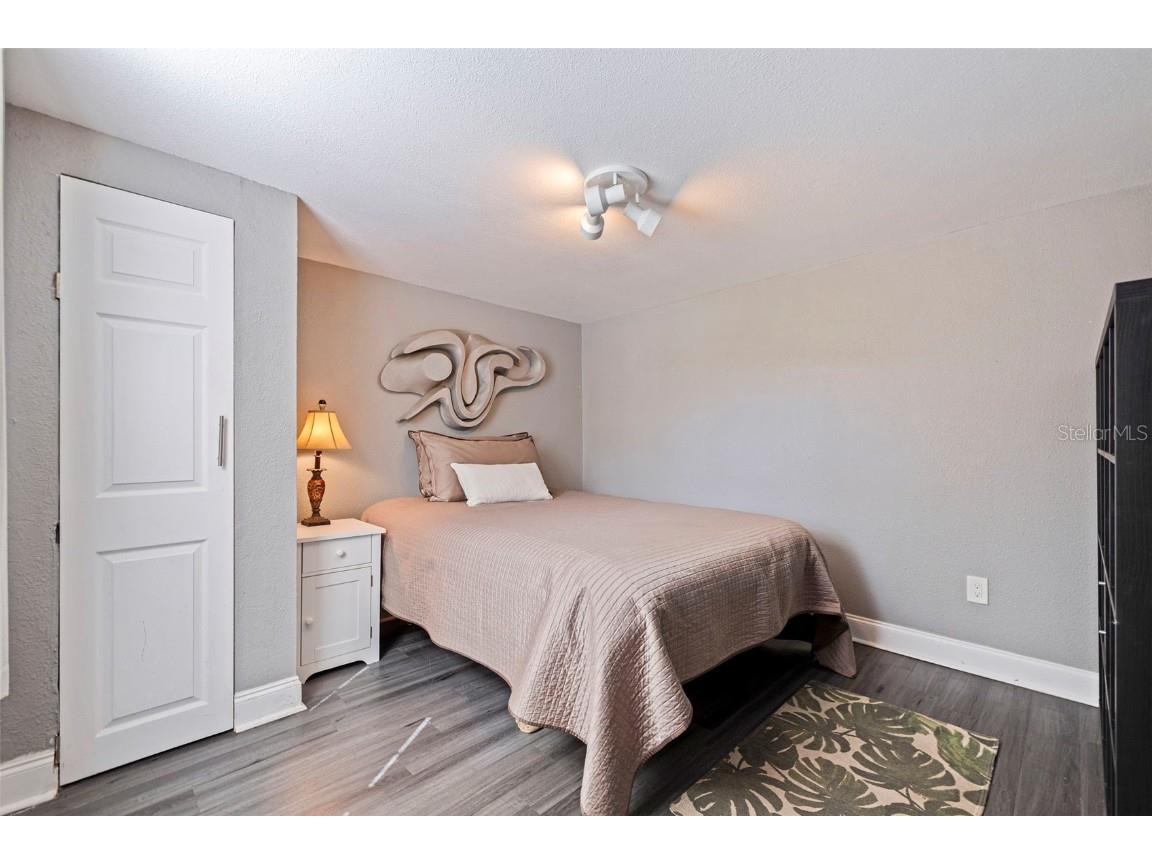 2031 44th Avenue N Saint Petersburg FL 33714 TB8436821 image18