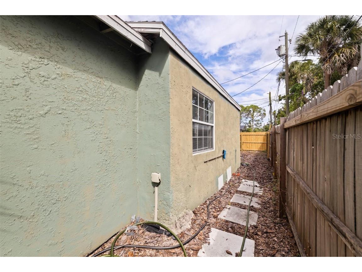 2031 44th Avenue N Saint Petersburg FL 33714 TB8436821 image24