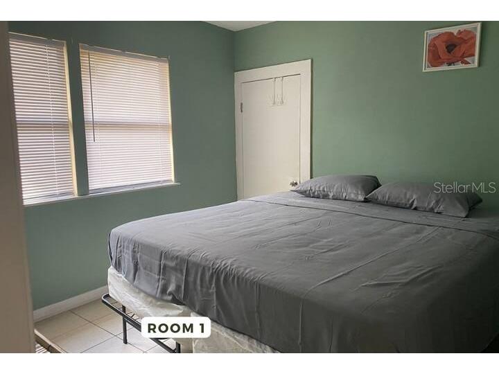 2031 4th Street Sarasota FL 34237 OM707692 image9