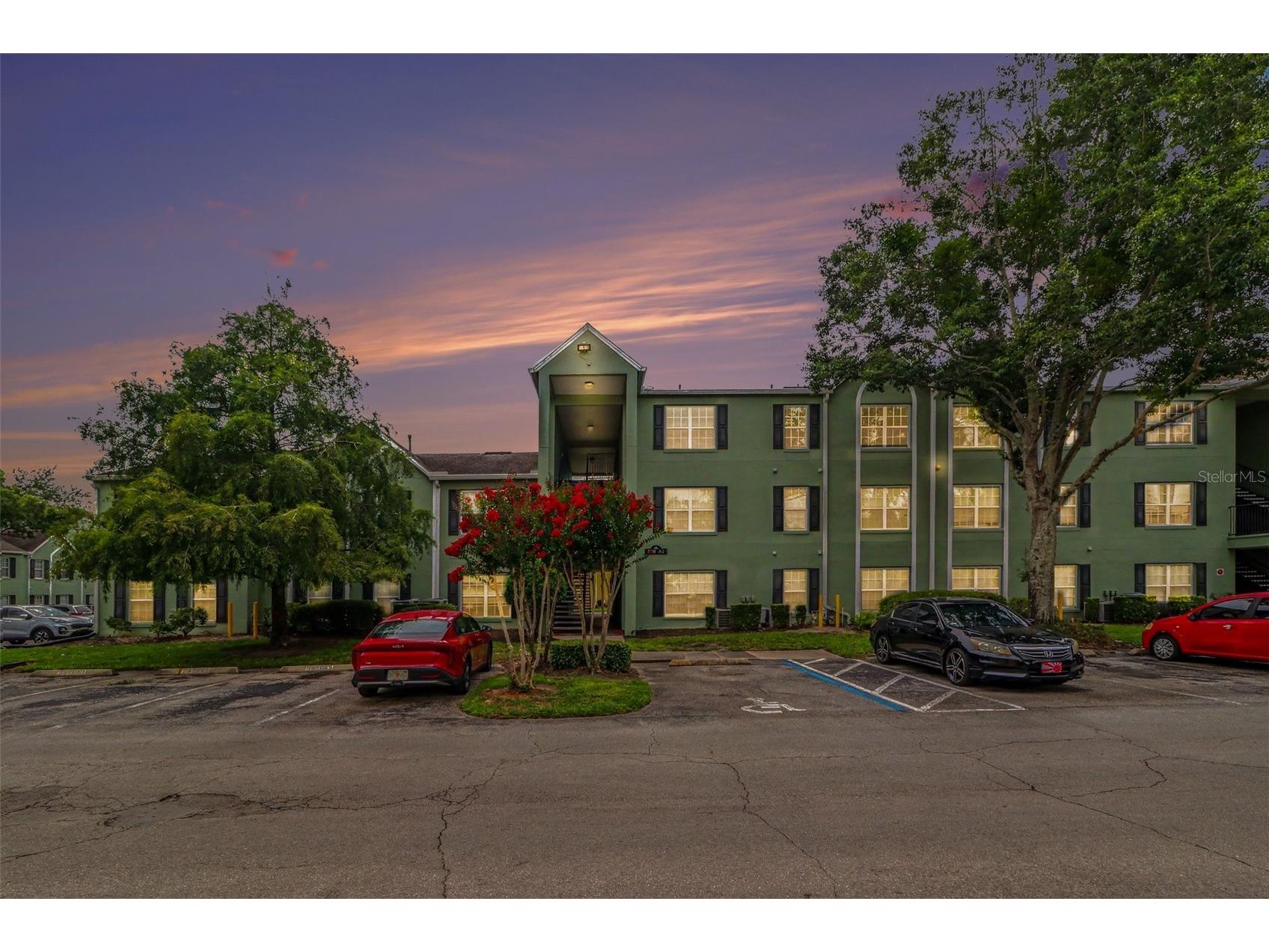 2031 Dixie Belle Drive #2031C Orlando FL 32812 O6412515 image1