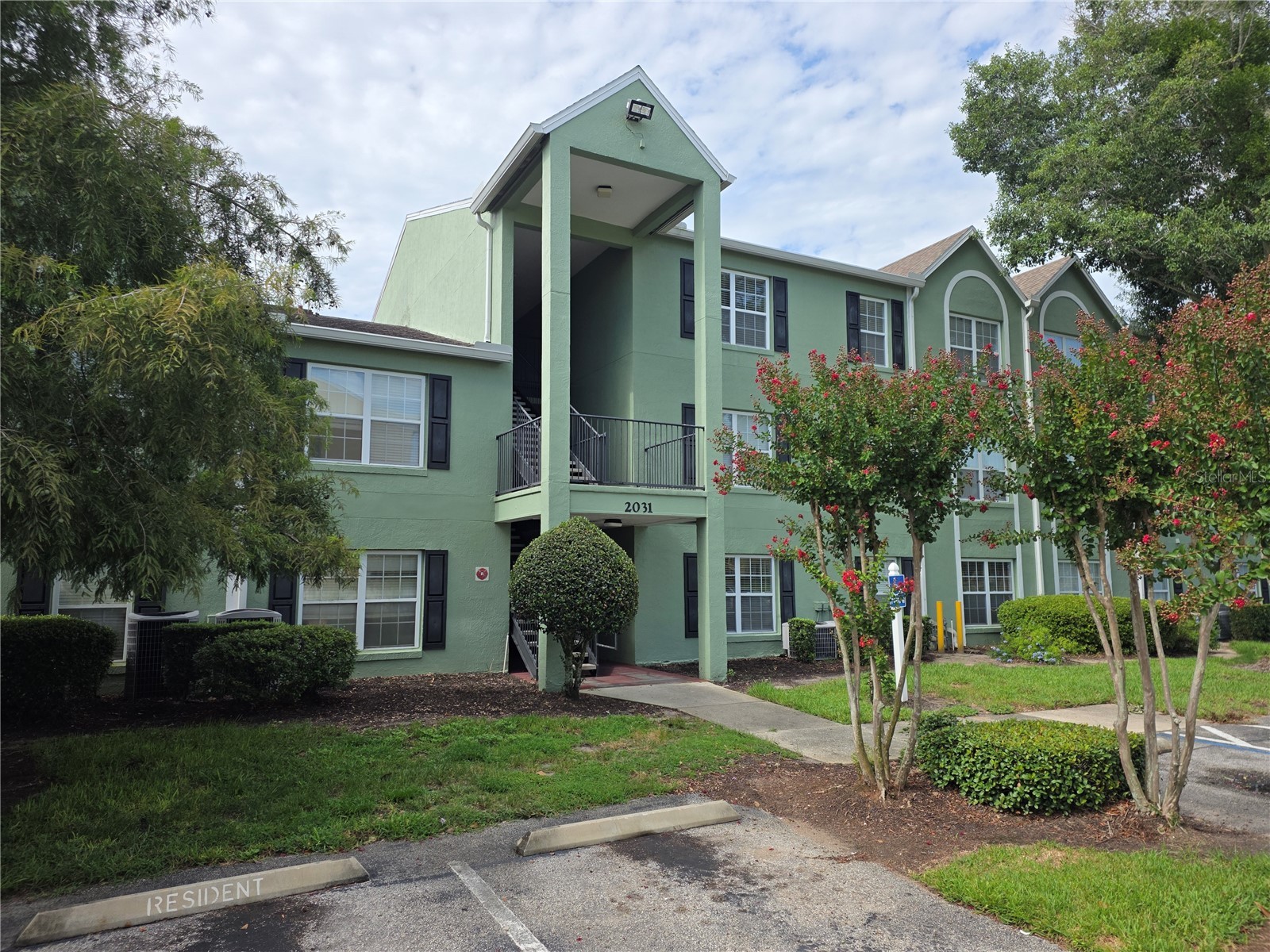 2031 Dixie Belle Drive #2031I Orlando FL 32812 O6422576 image1