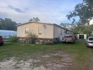2031 SE 172nd Terrace Silver Springs FL 34488 OM681135 image1