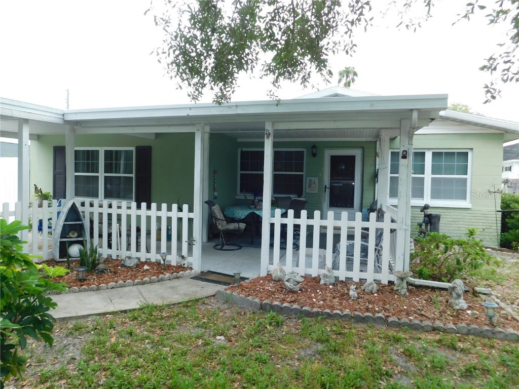 2031 Sidney Street Clearwater FL 33763 U8205439 image1