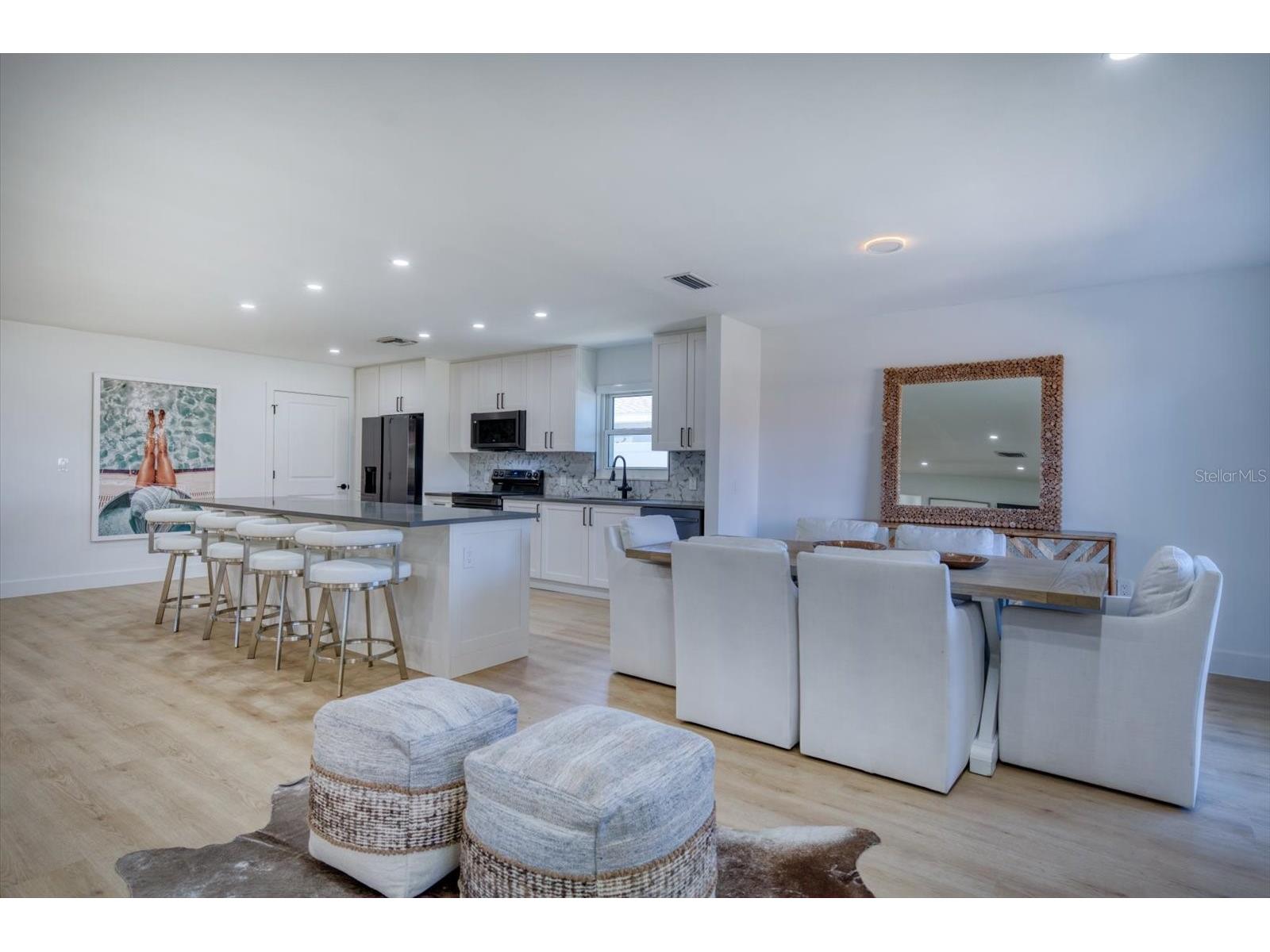 2031 Tanglewood Way NE Saint Petersburg FL 33702 TB8472340 image6