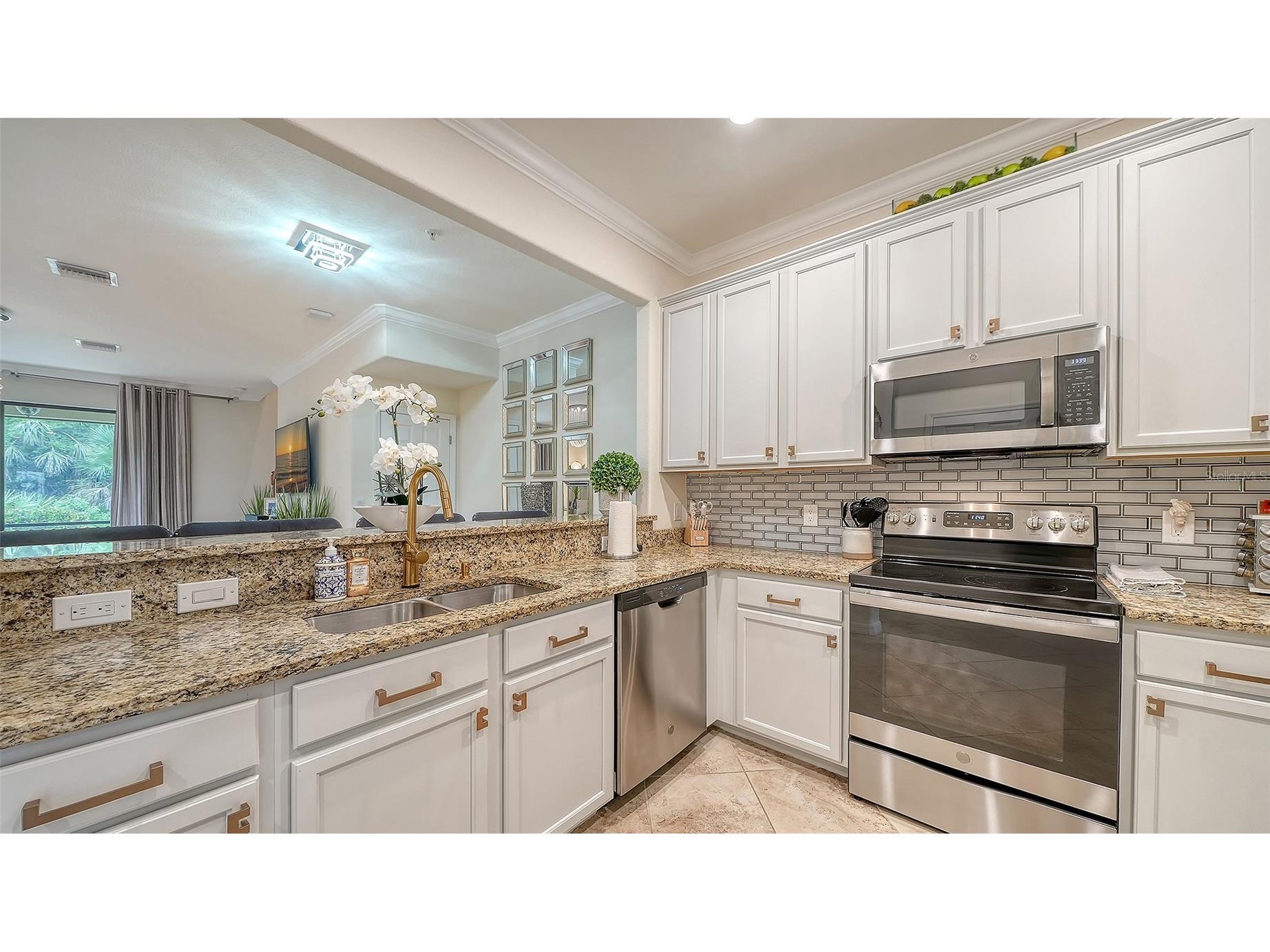 20310 Lagente Circle Venice FL 34293 A4692346 image15